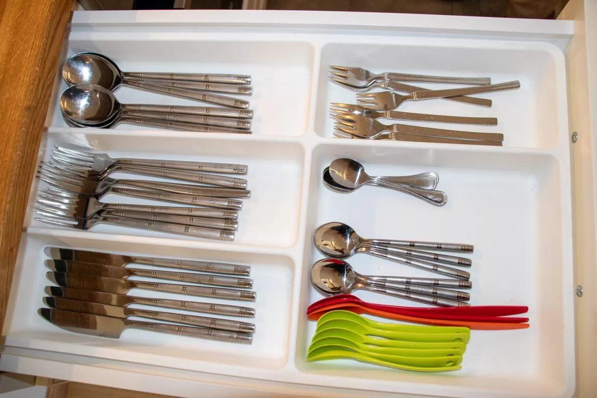 Complete cutlery set
