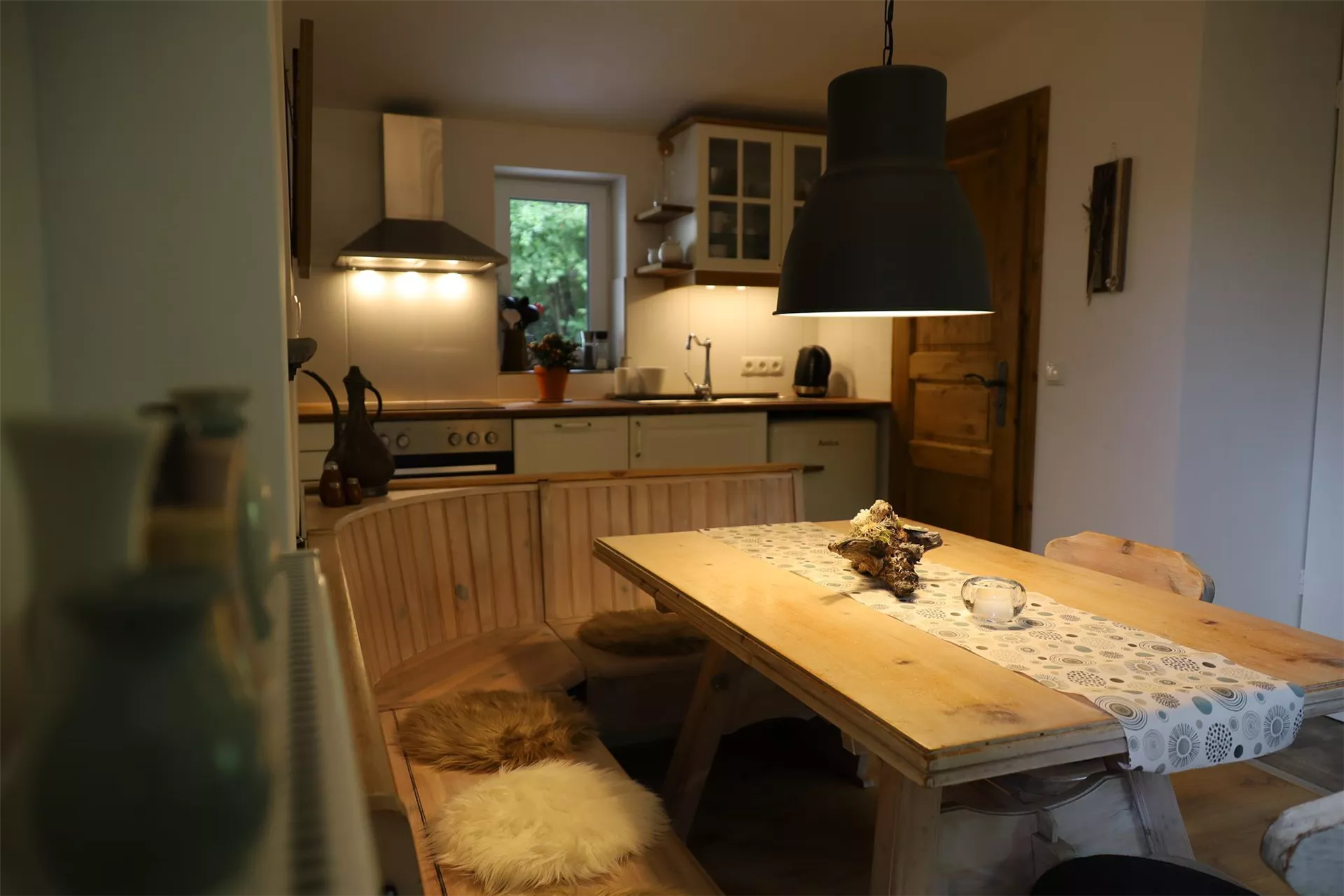 Open-plan living area in Tyrolean style